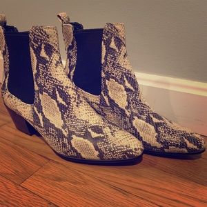 Sam Edelman, Reesa Boots